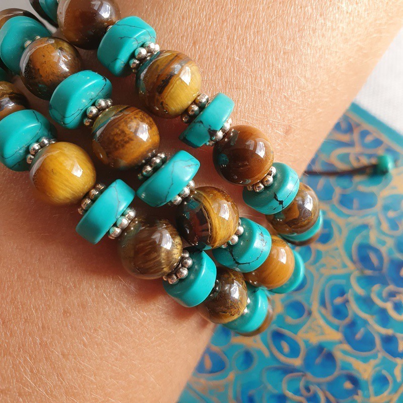 Bracelet turquoise et perles en oeil de tigre