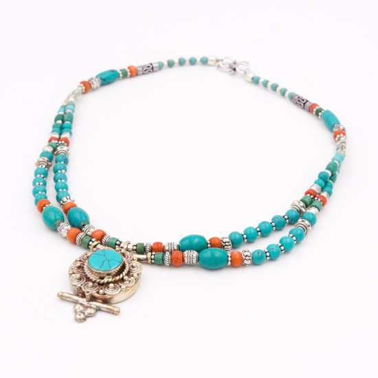 Collier traditionnel tibétain en turquoise et corail