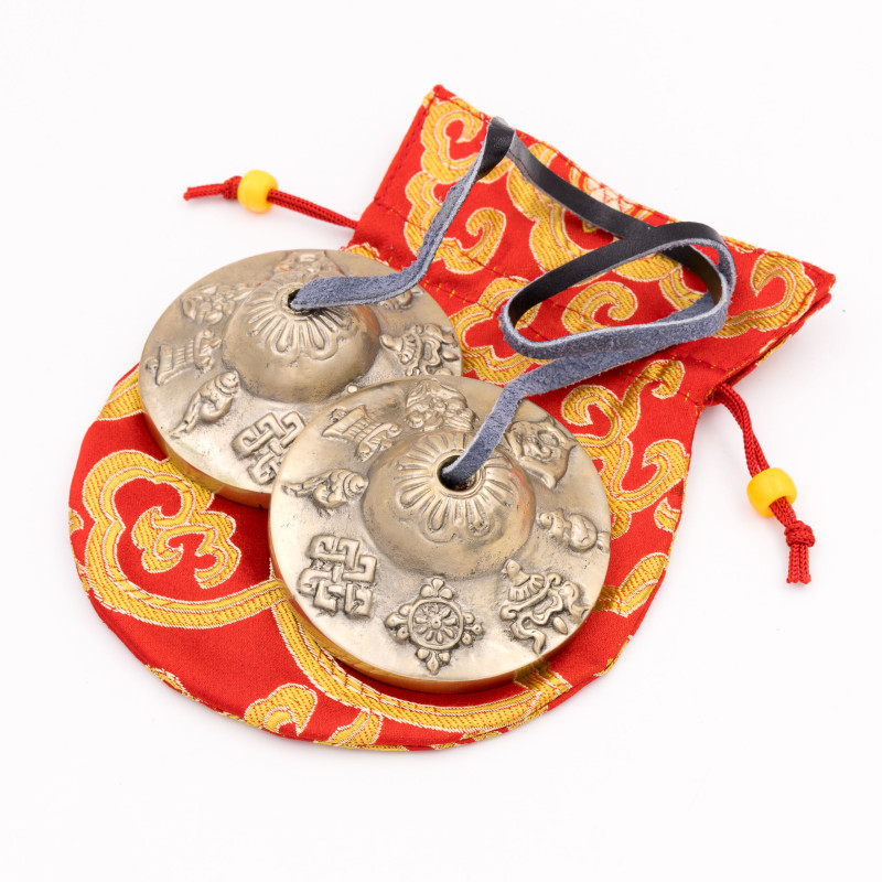 Cymbales bouddhistes en laiton motif Ashtamangala - 60 mm - 189 gr