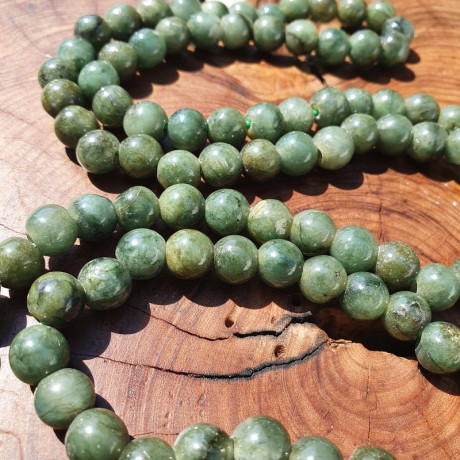 Collier mala tibétain en pierre de jade de birmanie - Malas pierres naturelles Collier mala tibétain en pierre de jade de birmanie - Malas pierres naturelles