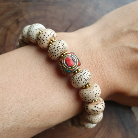 Bracelet tibétain en graines de lotus