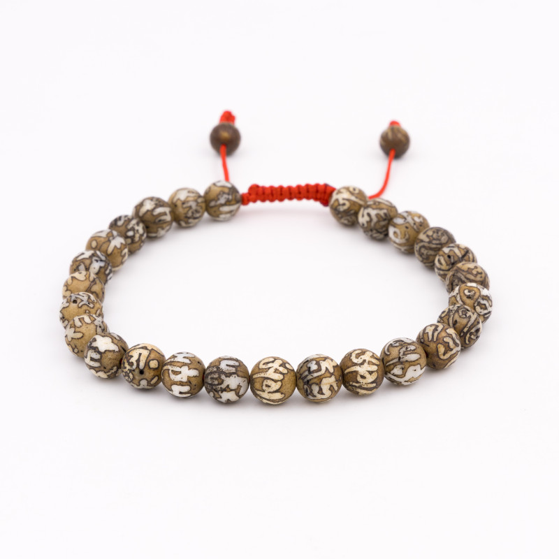 Bracelet mâlâ en coquillage gravé