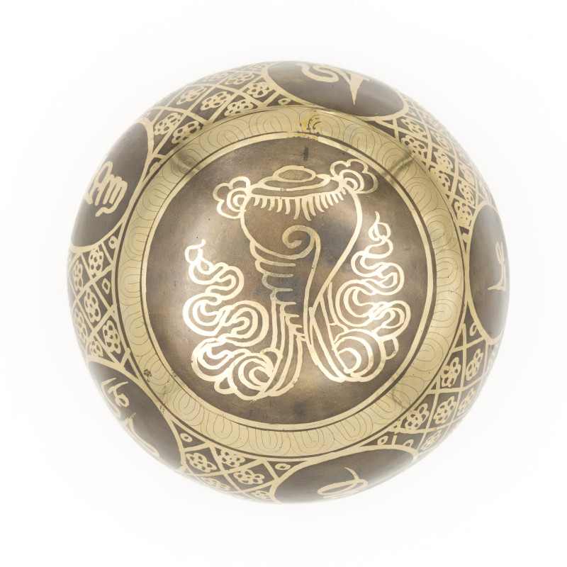 Bol tibétain GRAVÉ - note DO dièse - 550 hz - 412 gr - 11,3 cm