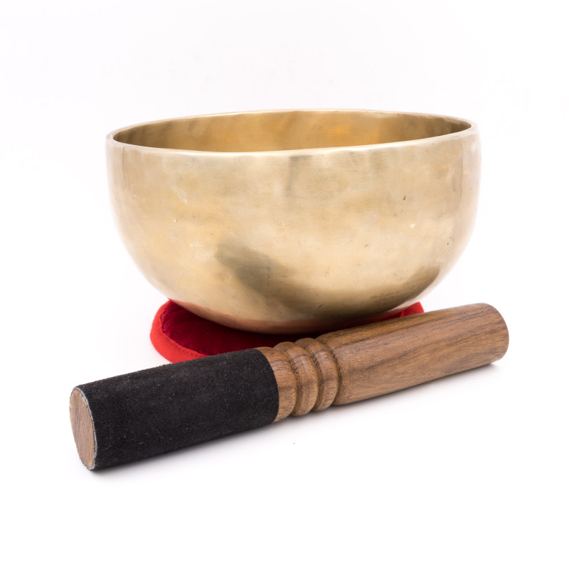 Bol chantant tibétain naturel - note RÉ - 300 hz - 837 gr - 16 cm