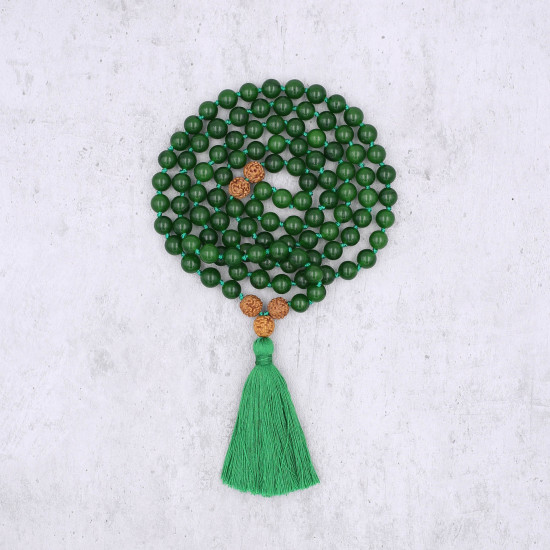 Mala tibétain 108 perles en pierre de jade vert