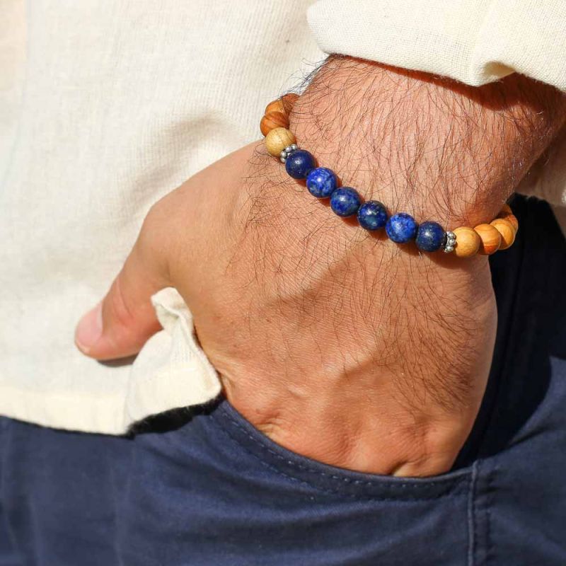 Bracelet en bois et lapis lazuli