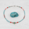 Collier ethnique "Dolma" en pierre turquoise et corail