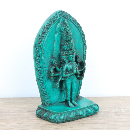 Statuette du bodhisattva Avalokiteshvara en résine verte