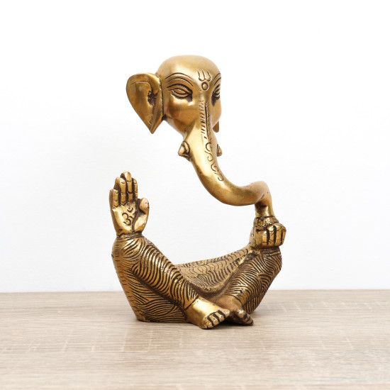 Statue Ganesh design moderne en laiton doré - 15 cm